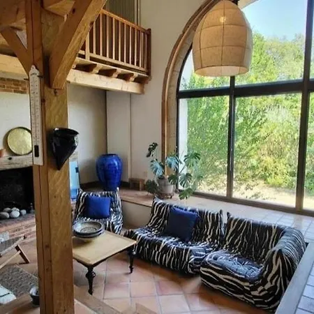 Βίλα Maison De Famille A La Campagne, Piscine, Wifi