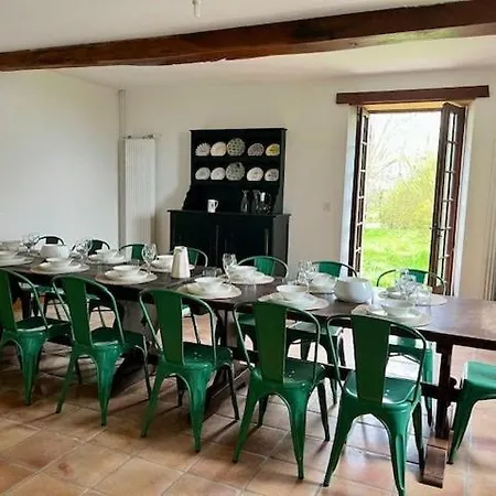 Maison De Famille A La Campagne, Piscine, Wifi Βίλα *